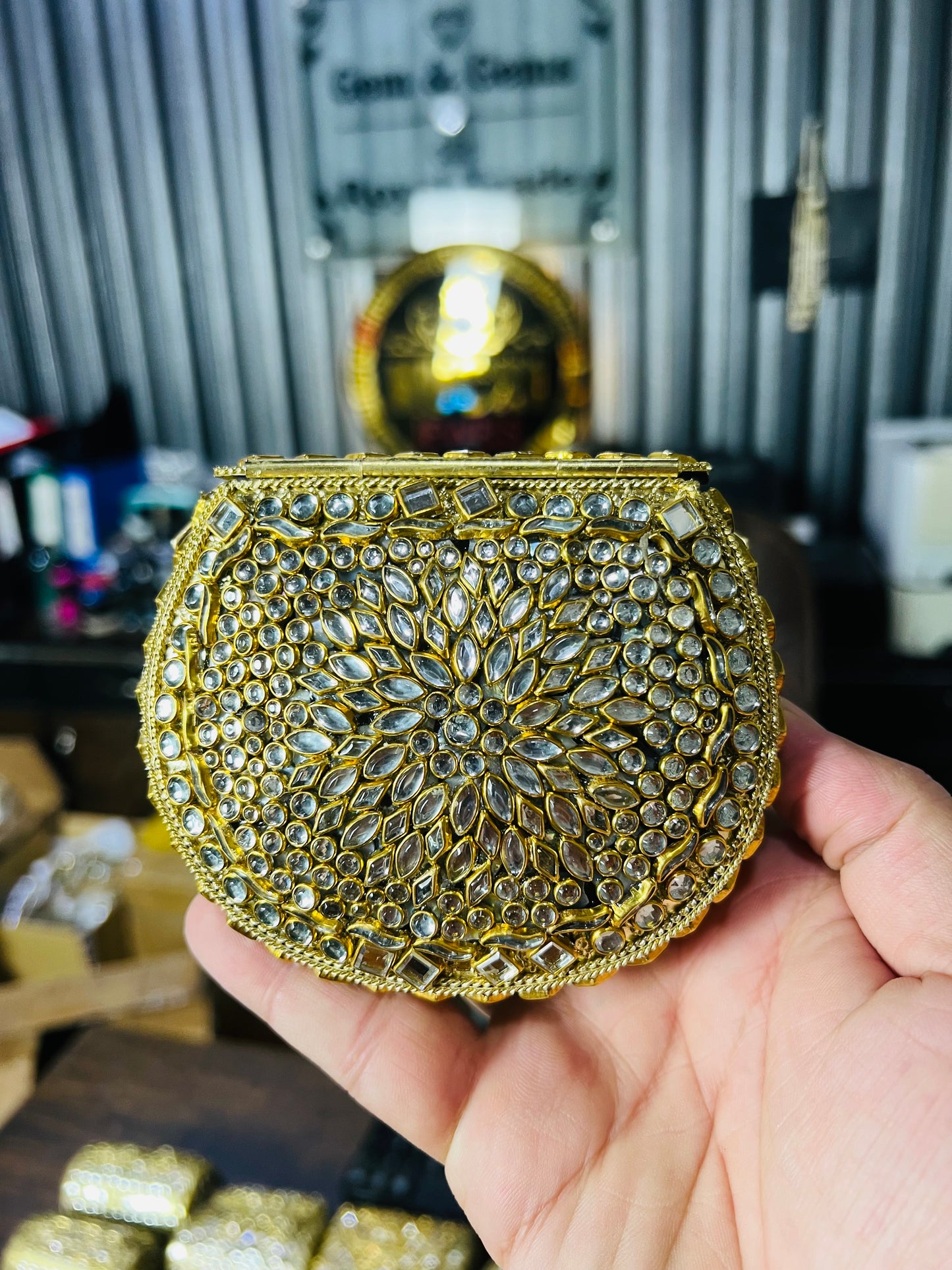 Pure Kundan Round D Shape Handmade Metal Bag BB-D143