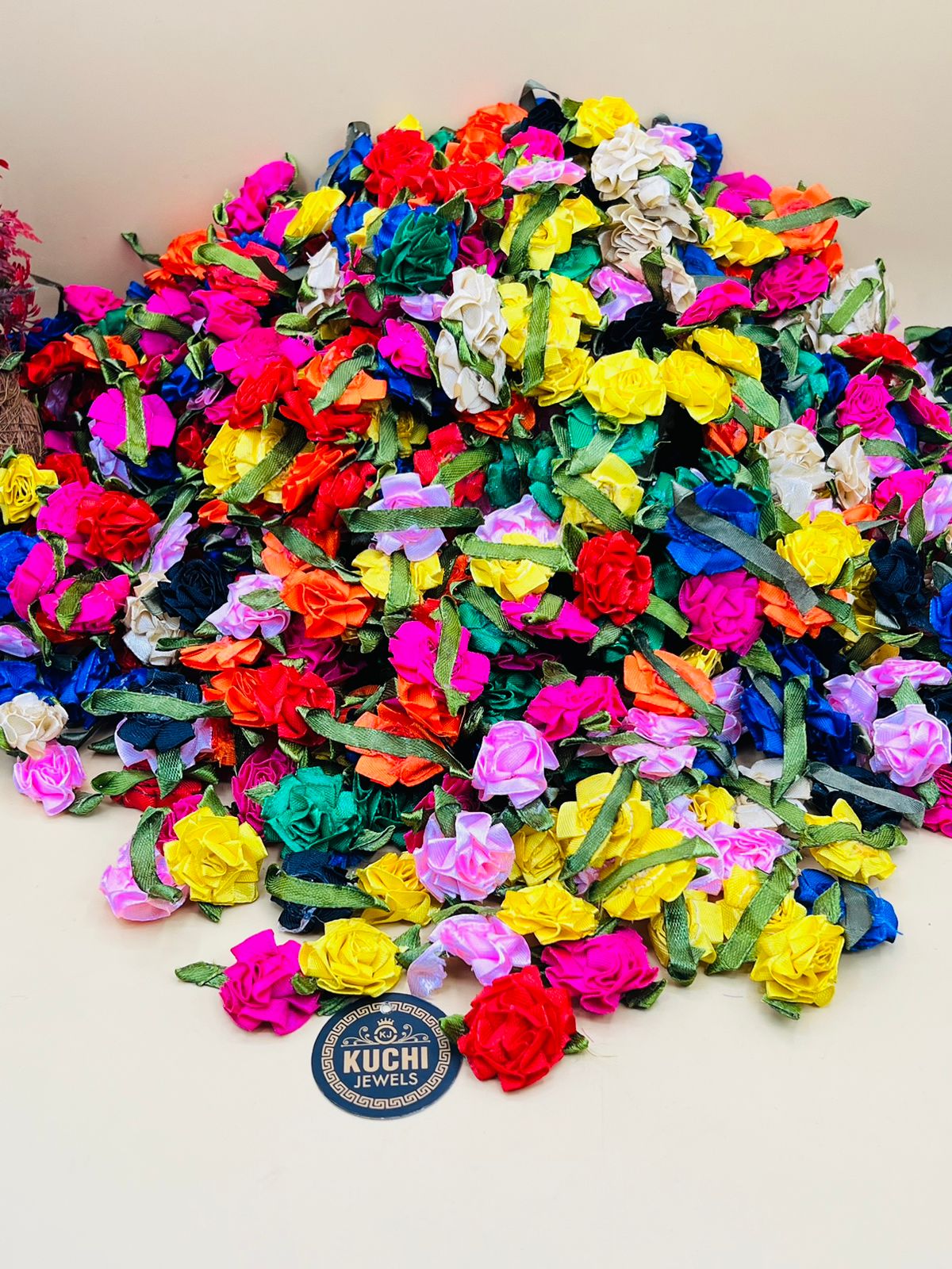 Artificial Fabric Flowers with Green Leaves for Sewing DIY Crafts Decoration Wedding Accessories 50 Pcs