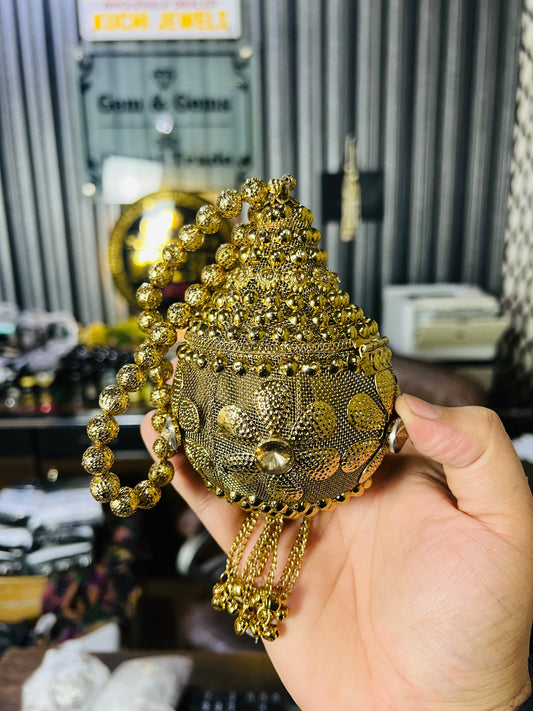 Heer Collection Beautiful Potli Golden Bag-4