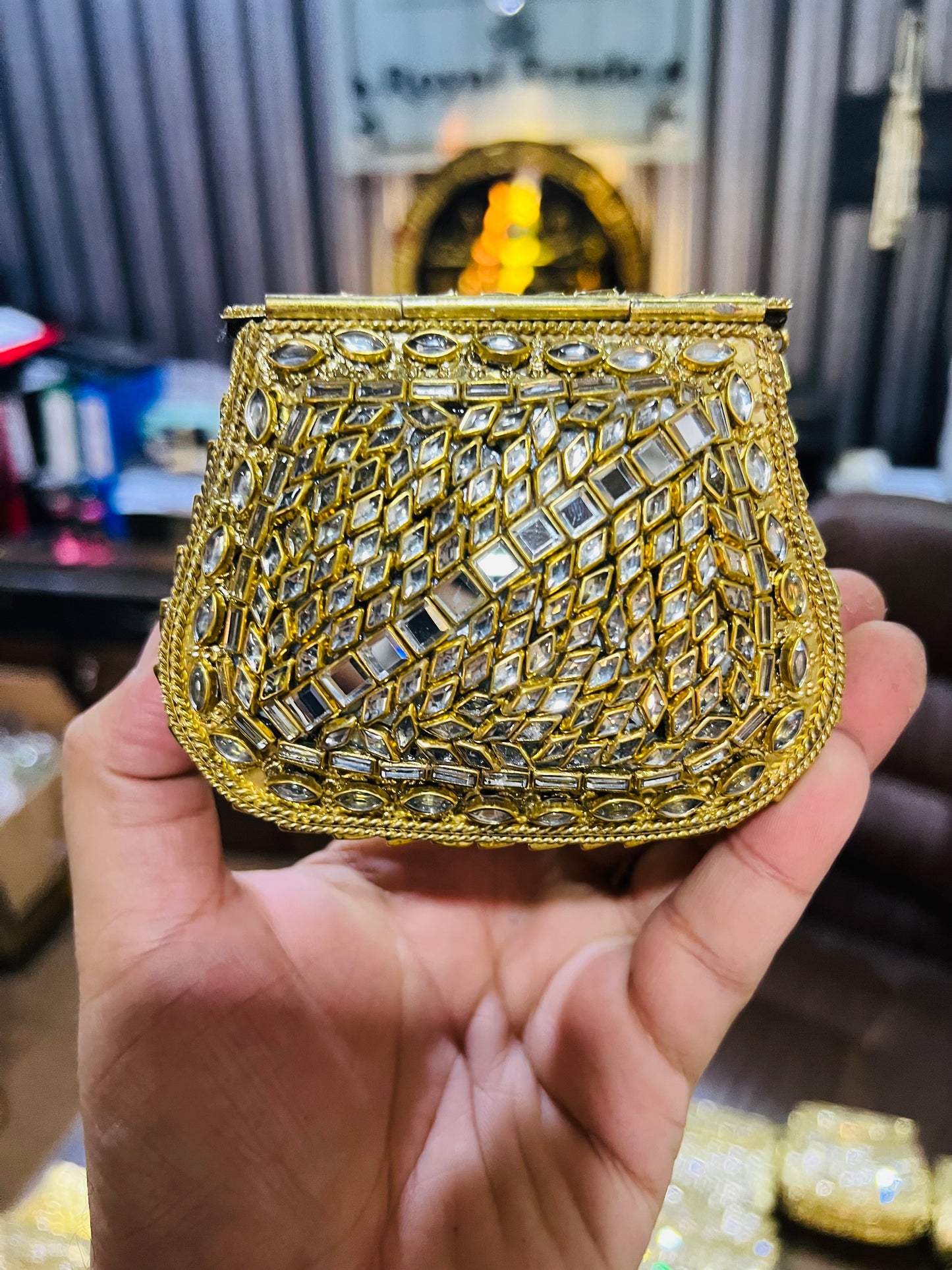 Medium Kundan Gold Bag Round D shape BB-D19