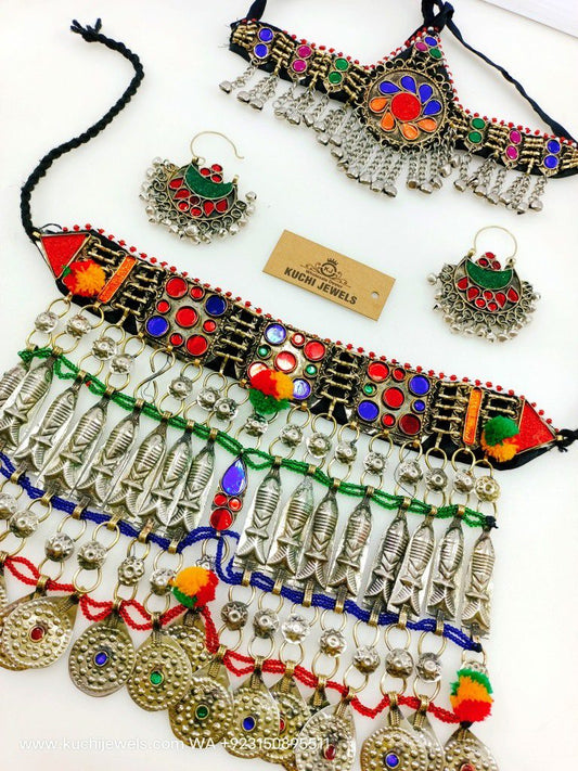 Fish Metal Kuchi Choker Set