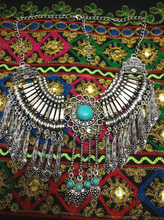 Hanging Arrows Turkish Chokar