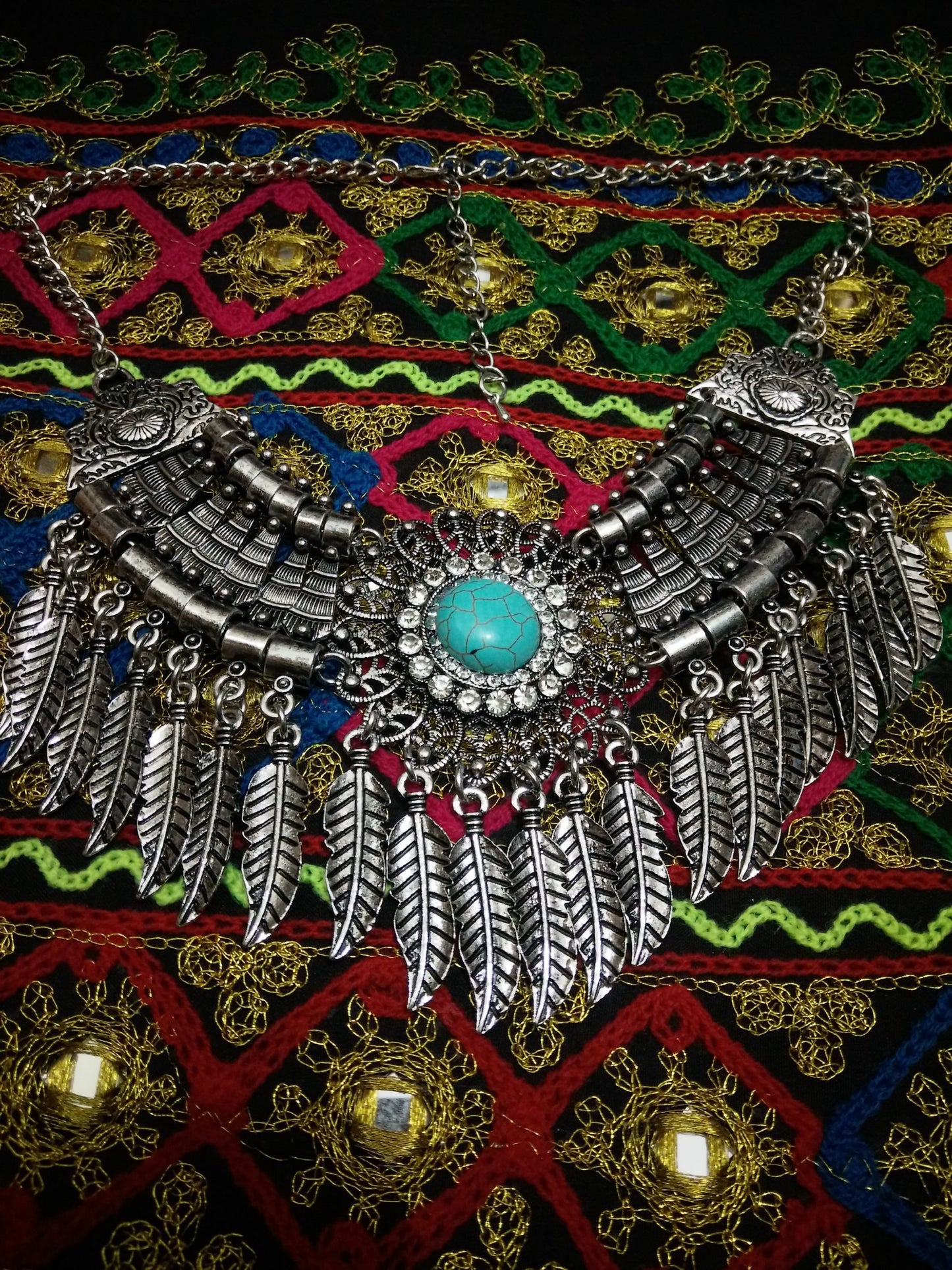 Hanging Leaf Turkish Chokar