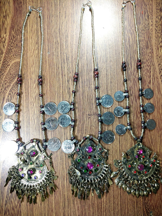 Pendant and Coins Chokar