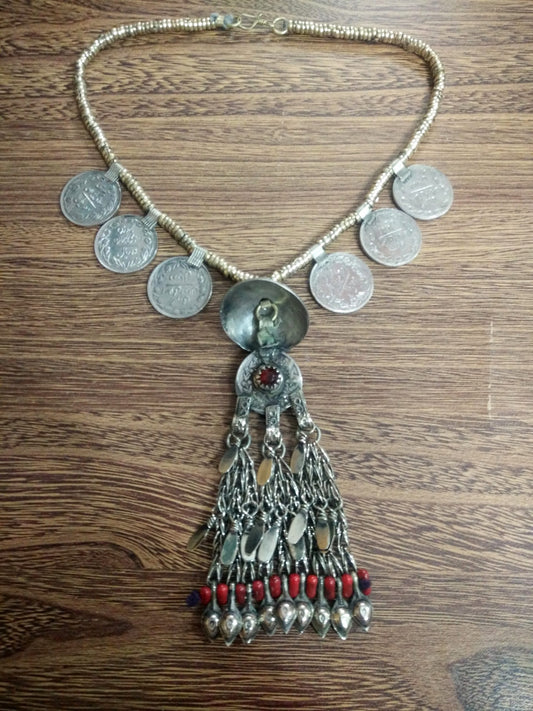 Round Pendant Chokar