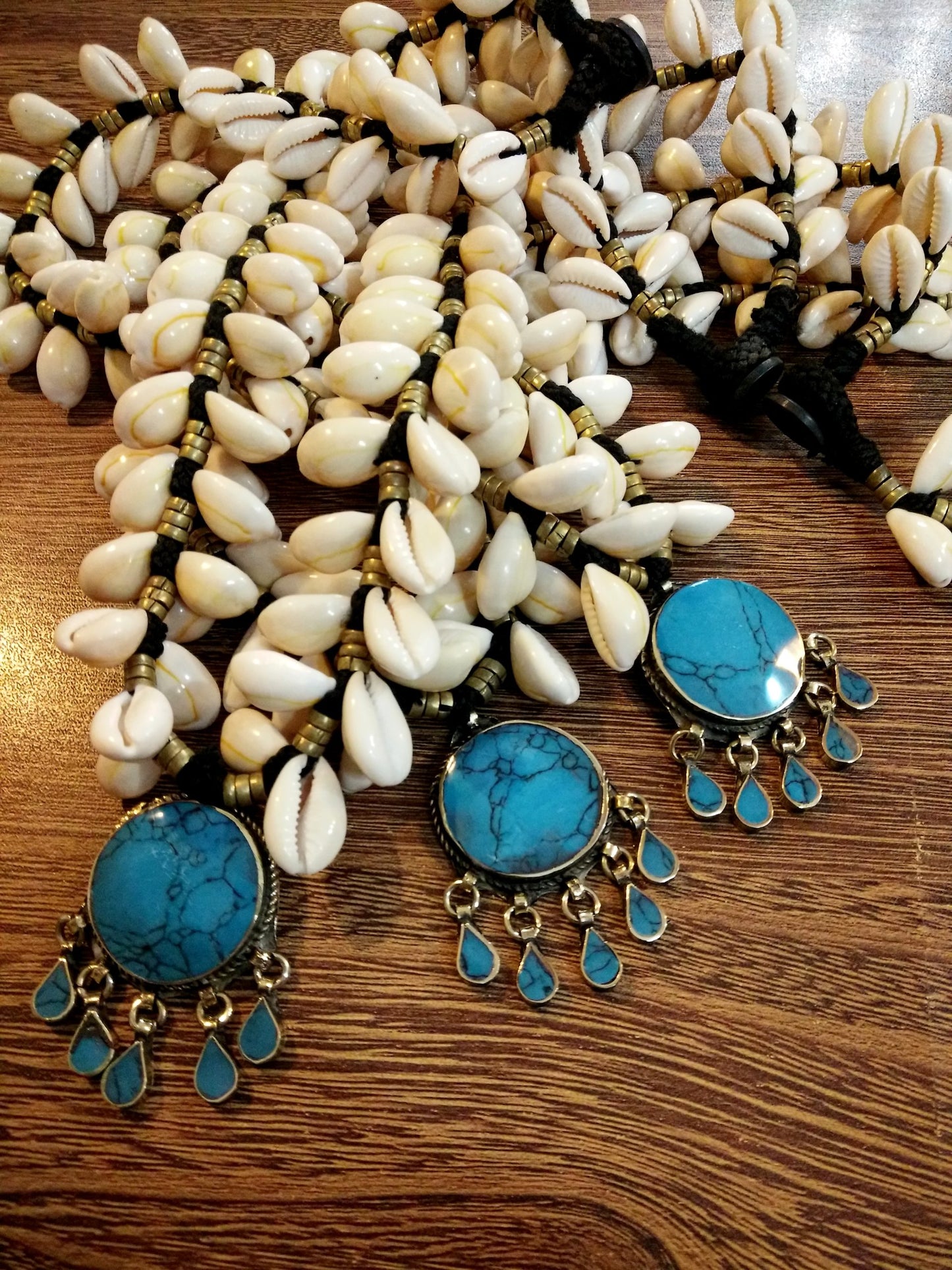 Shell And Bead Necklace Turquoise Pendant