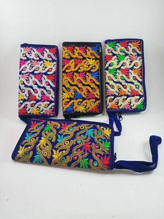 Velvet Hand Clutch Design-4