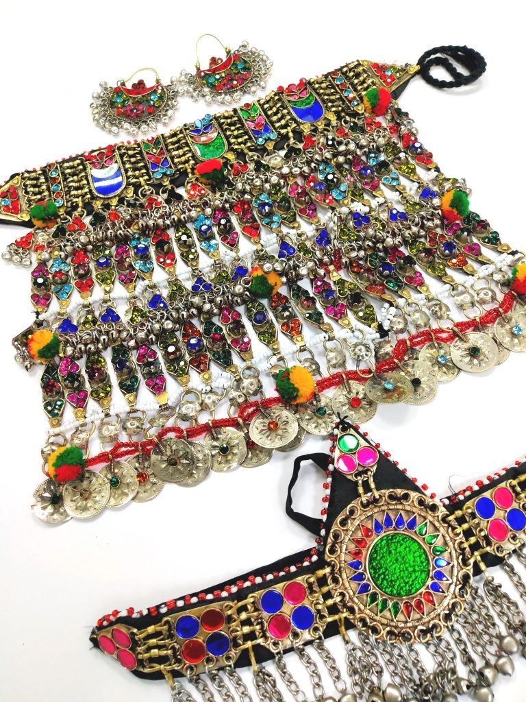 Antique Three Layer Necklace Set (Necklace, Head Piece, Ear Ring)