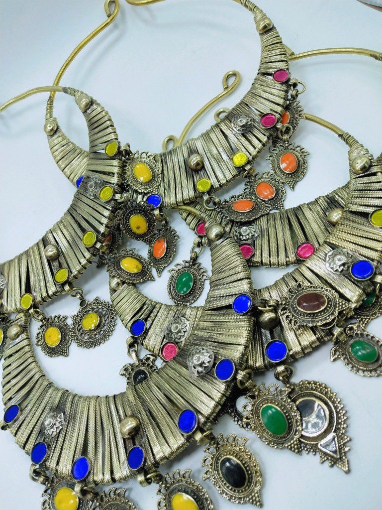 Hasli Choker With Stylish Beads