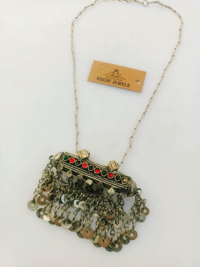 Vintage Pendant Smart Kuchi Necklace