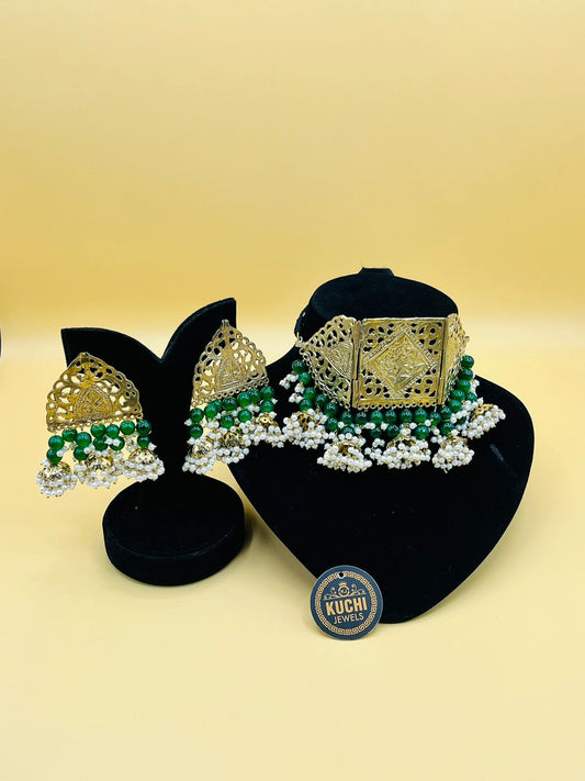 Green White Beads Necklace Set