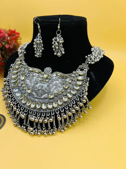 Large Pendant Indian Gongro Oxidized Necklace Set