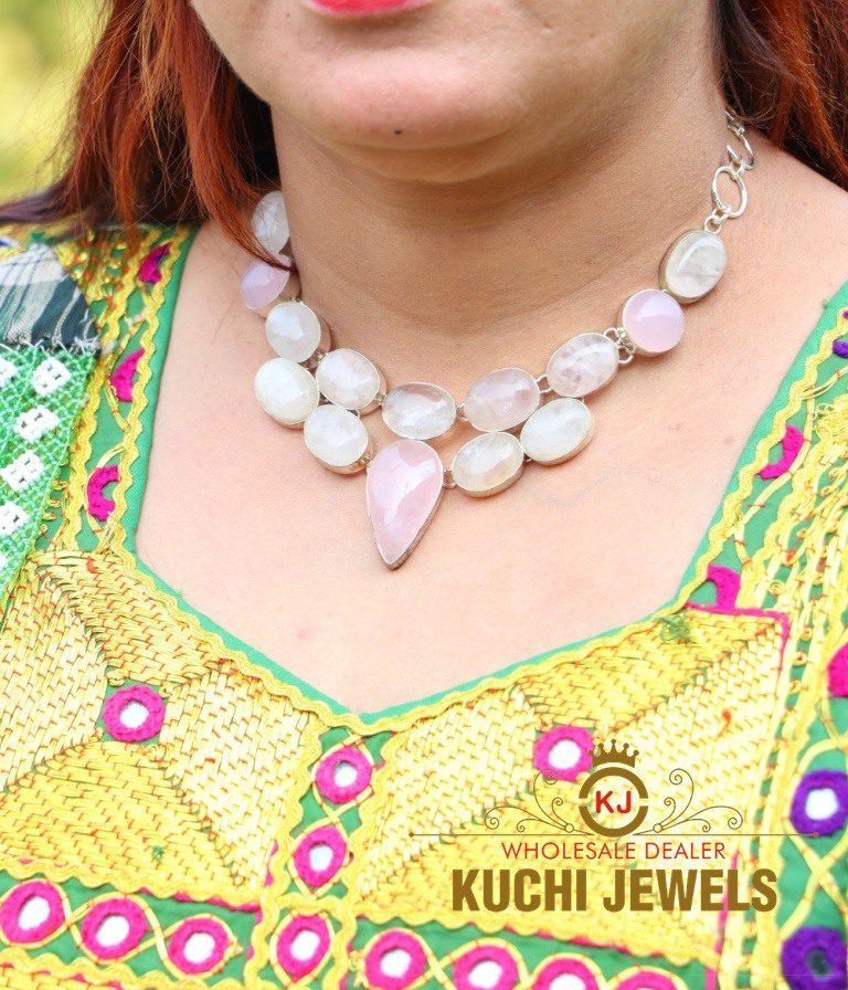 Old Era Fashion Stone Necklace