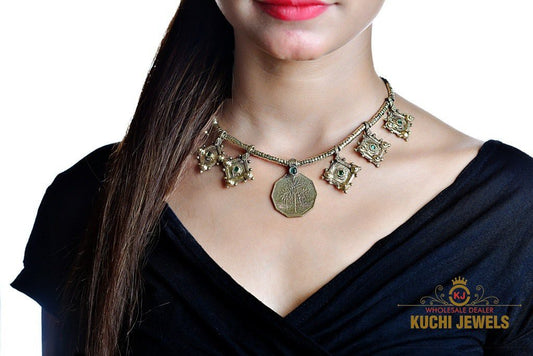 Square Metal Parts Choker