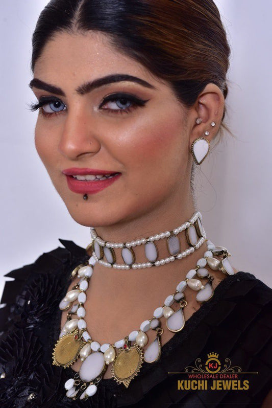 Tribal Trend Synthetic Stone Choker set