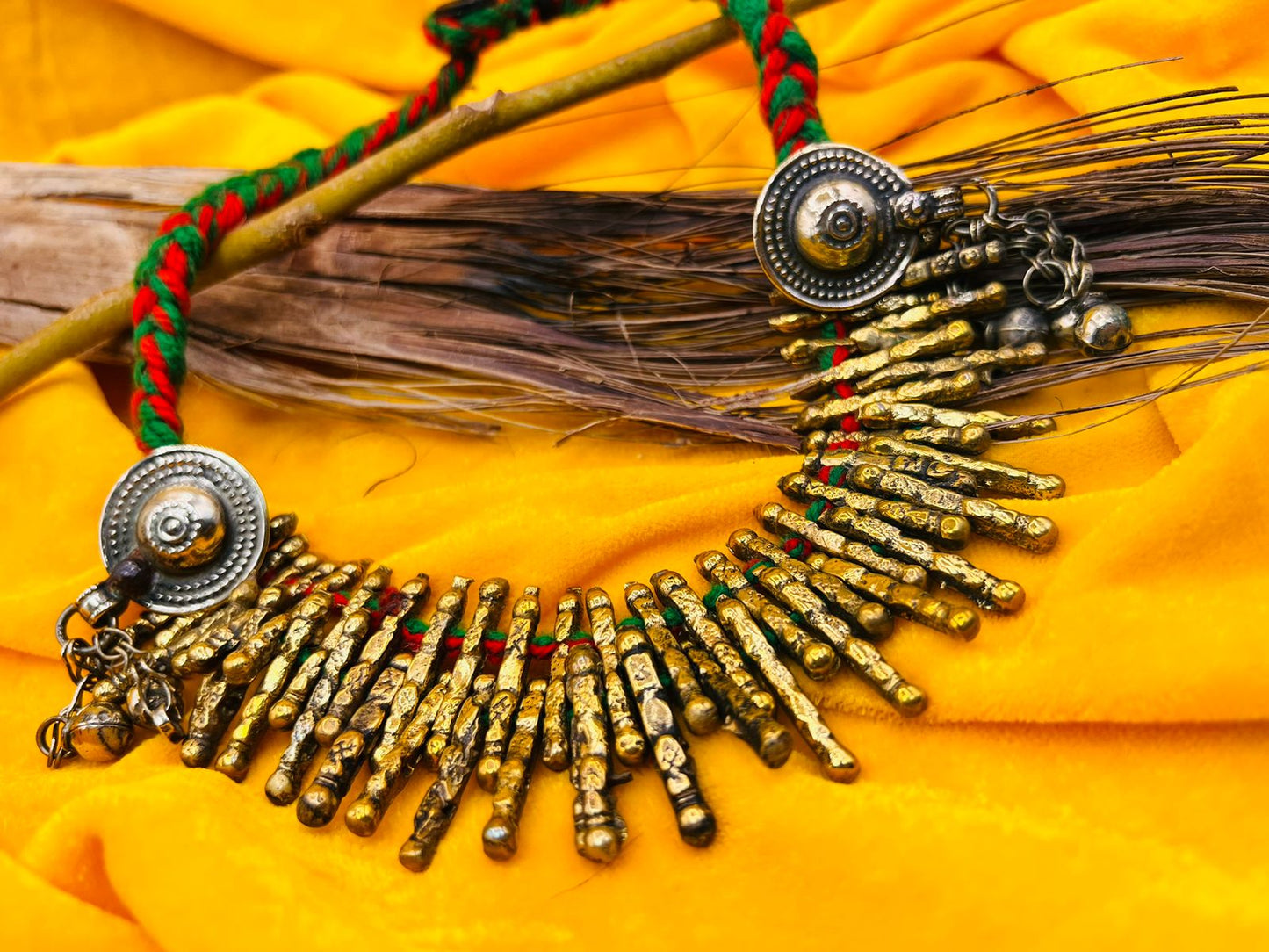 Vintage Spike Golden Choker