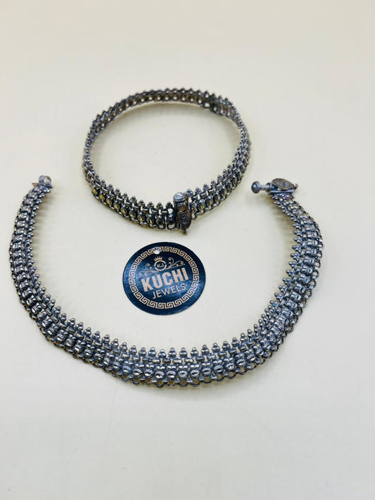 Antique Dull Gold Anklet Pair