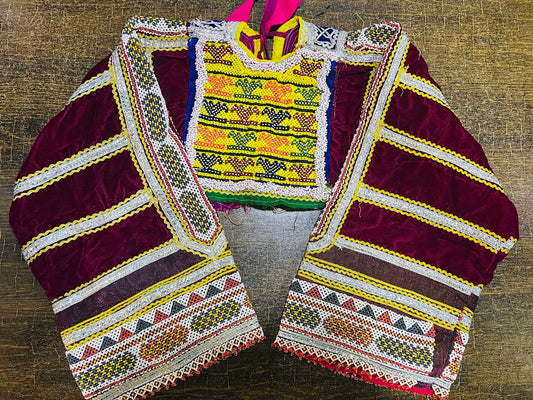 Afghan Vintage Neckline With Sleevez (Gala Bazoo)