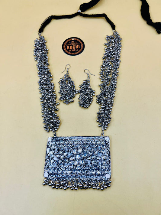 Oxidized Bells Square Pendant Necklace Set