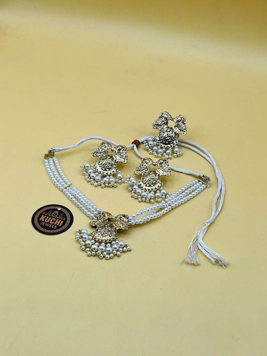 Stylish Necklace Set With White Beads And Golden Metal