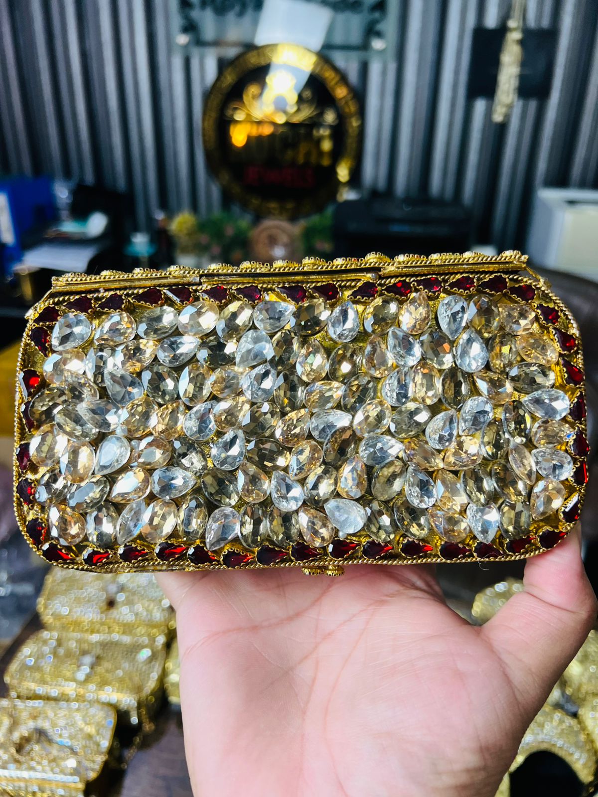 Hand Carry Kundan Work Clutch For Wedding 6-Hani