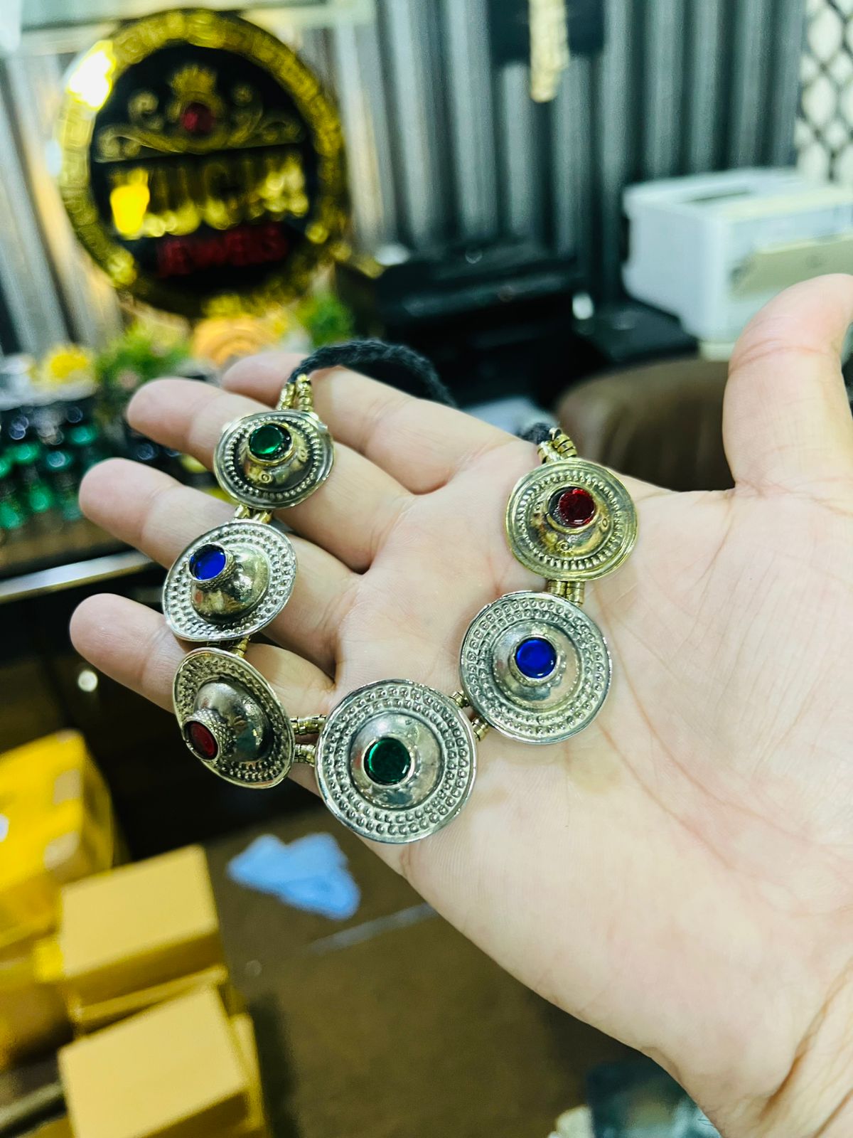 Turkman Multi Stone Button Choker (One Piece)