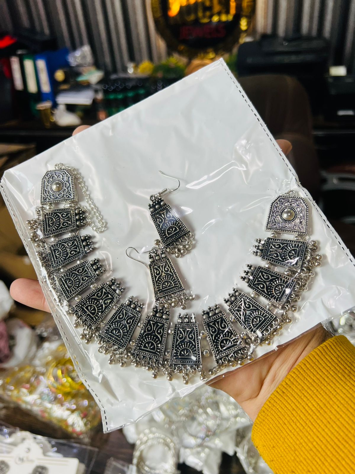 Oxidized Antique Shade Choker Set