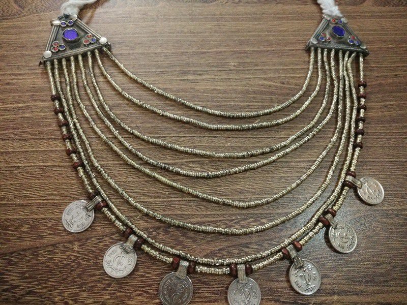 Metal layer & Coins Necklace