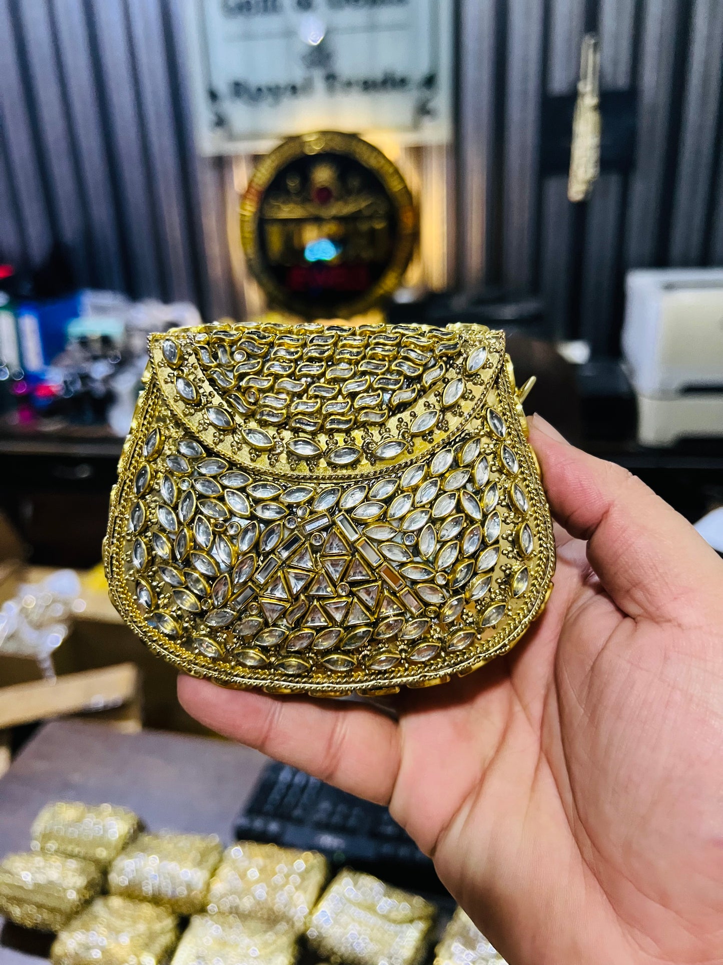 Pure Kundan D Shape Handmade Metal Bag BB-D126