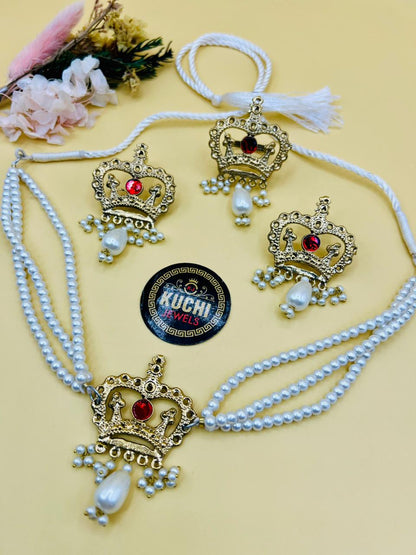 Queen’s Crown Red Stone Choker Set