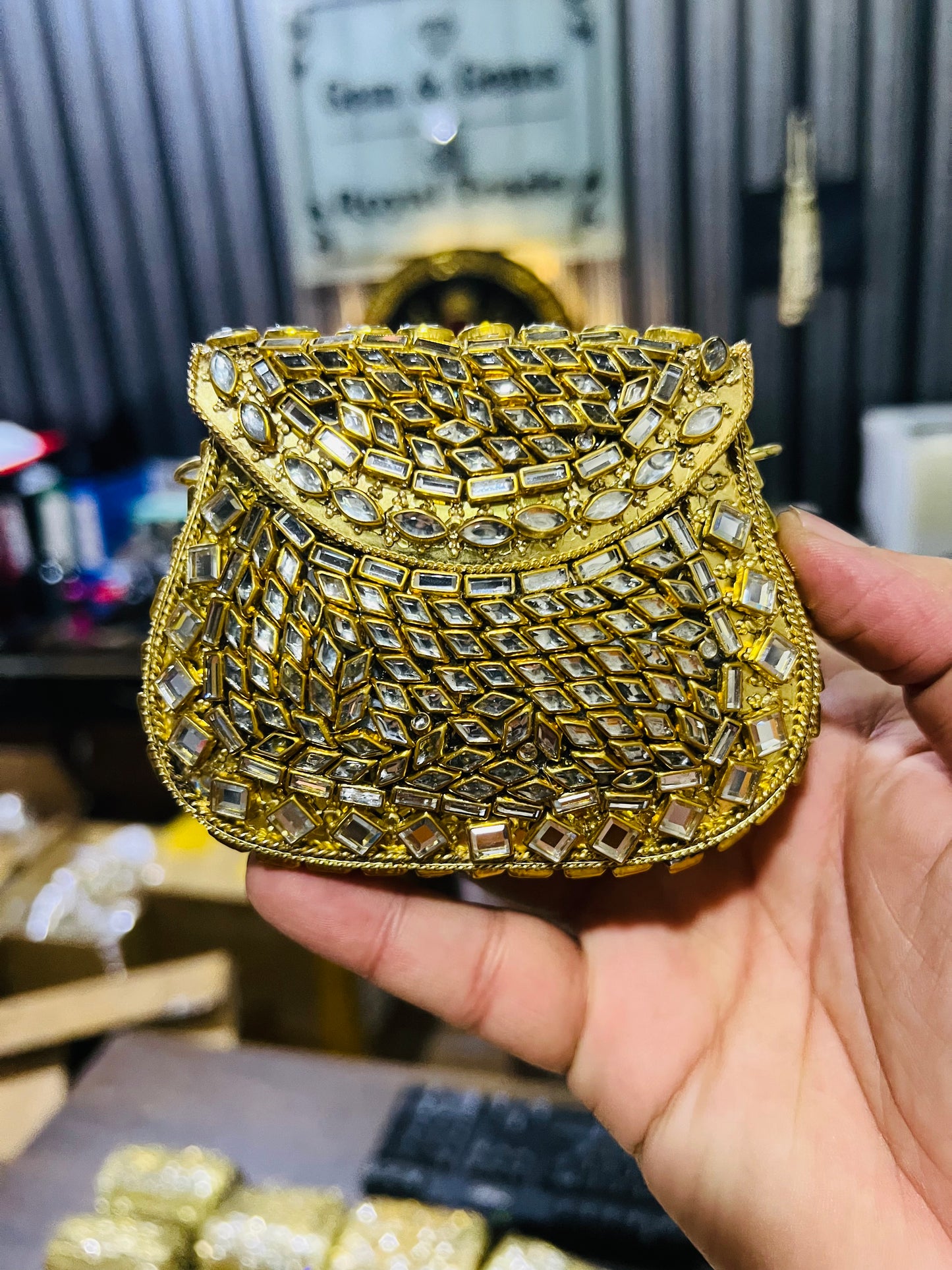 Pure Kundan D Shape Handmade Metal Bag BB-D124