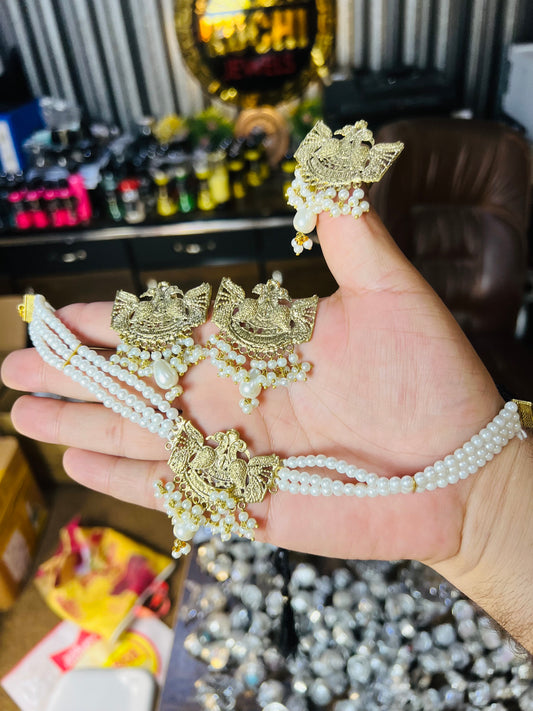 Golden Bird Pair Necklace Set