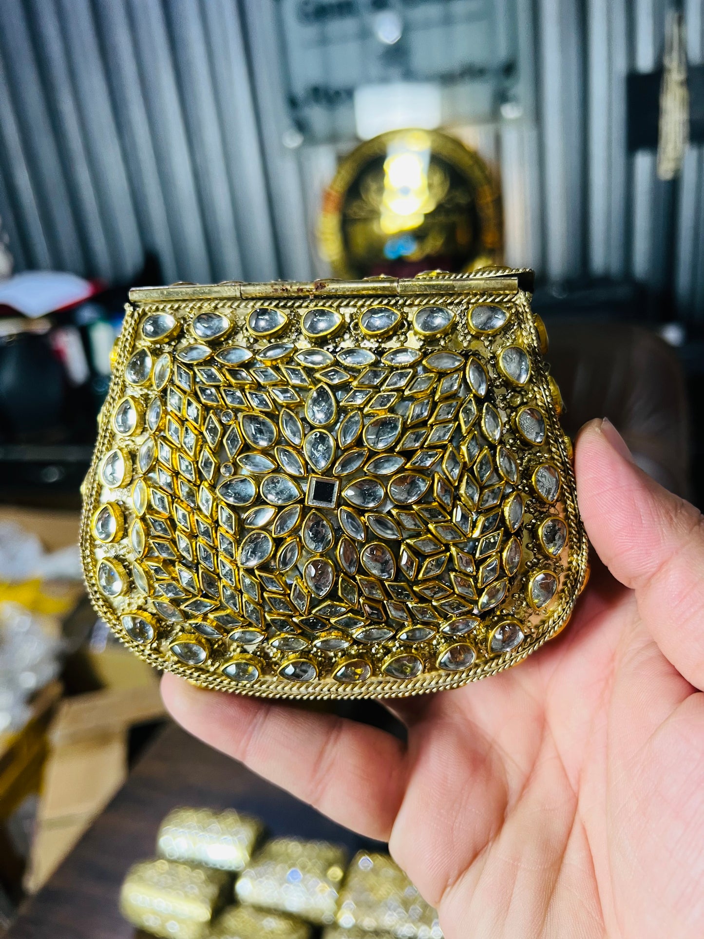 Pure Kundan D Shape Handmade Metal Bag BB-D120