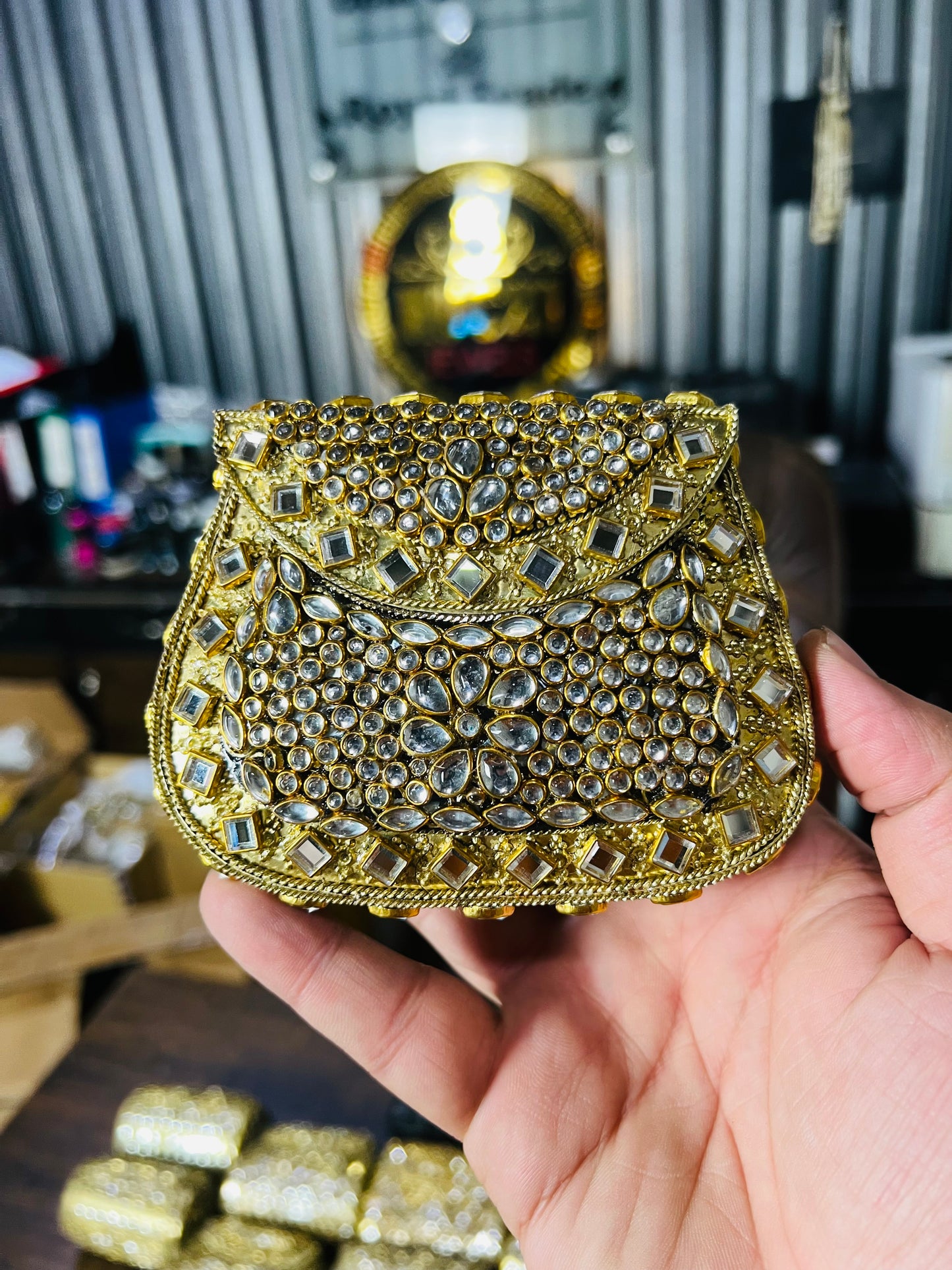 Pure Kundan D Shape Handmade Metal Bag BB-D116