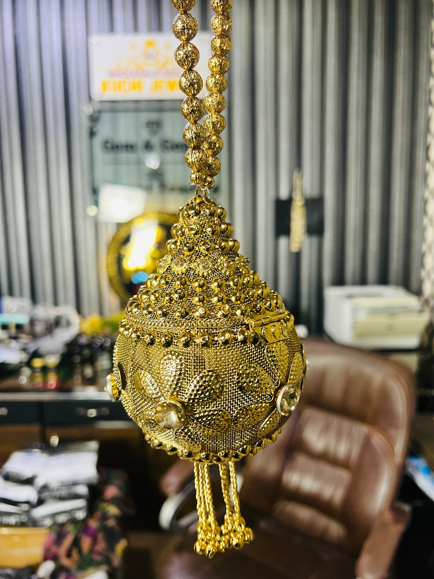 Heer Collection Beautiful Potli Golden Bag-4