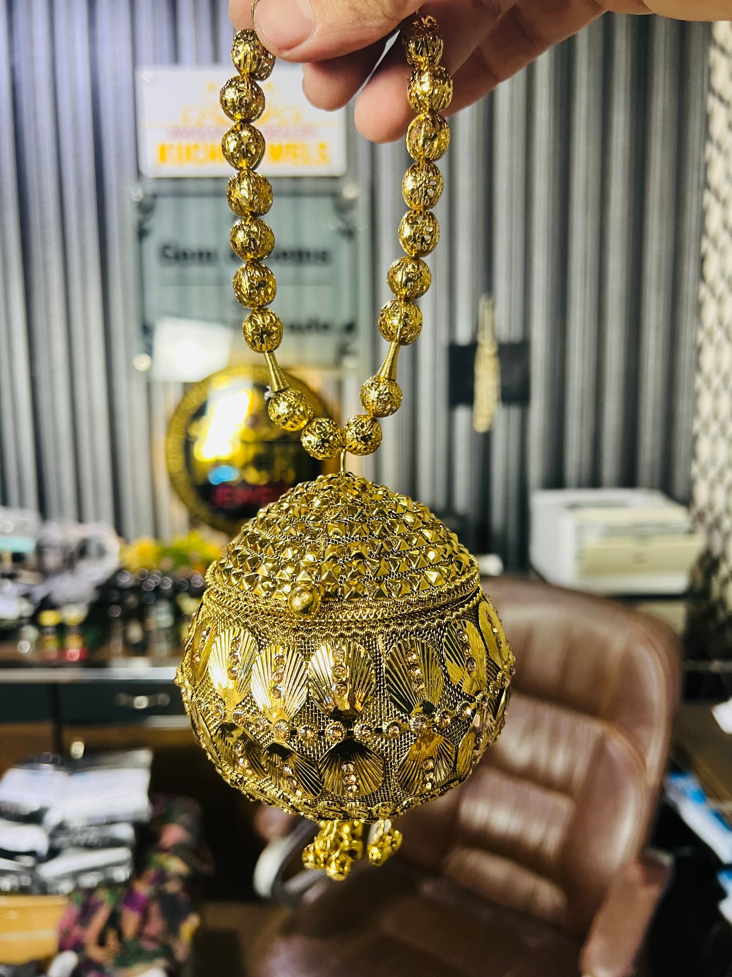 Heer Collection Beautiful Potli Golden Bag-5
