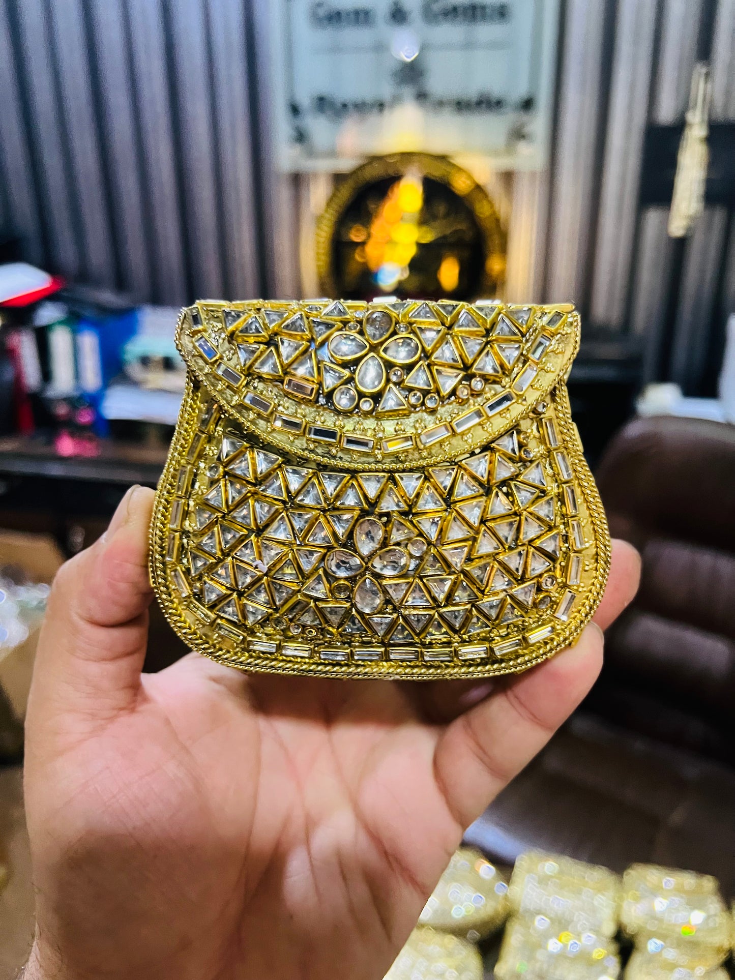 Medium Kundan Gold Bag Round D shape BB-D17