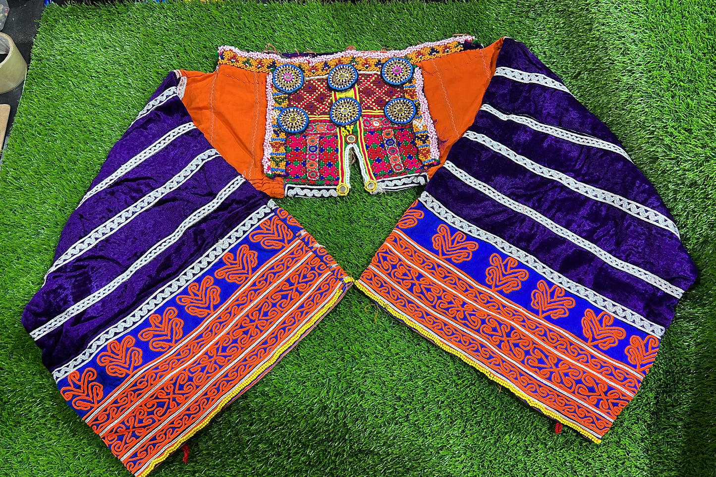 Vintage Handmade Afghan Embroidery Necklines With Sleeves