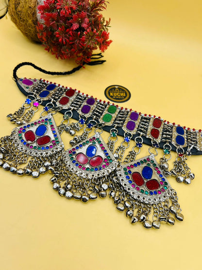 Afghani Three Pendant Choker