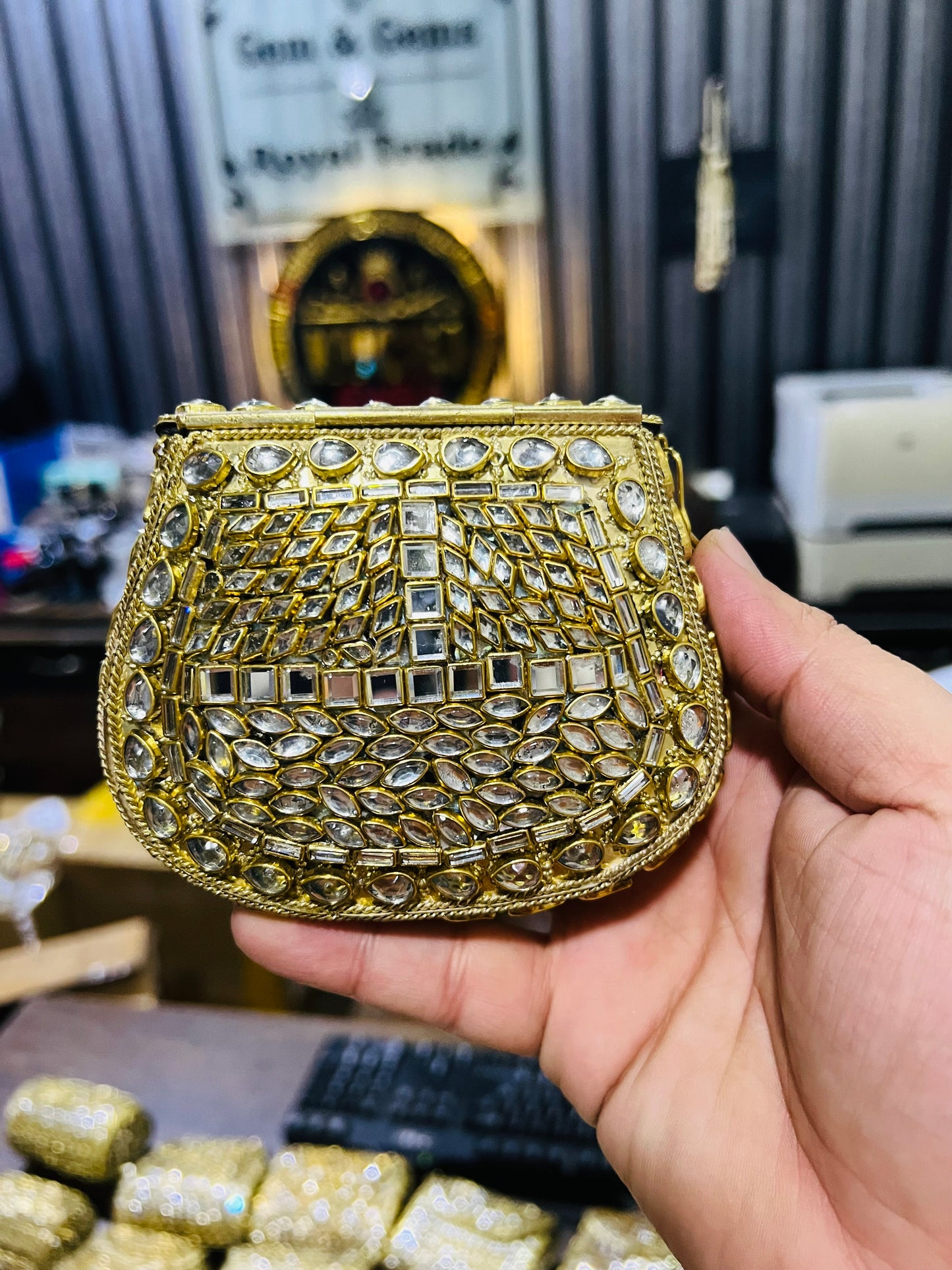 Pure Kundan D Shape Handmade Metal Bag BB-D129