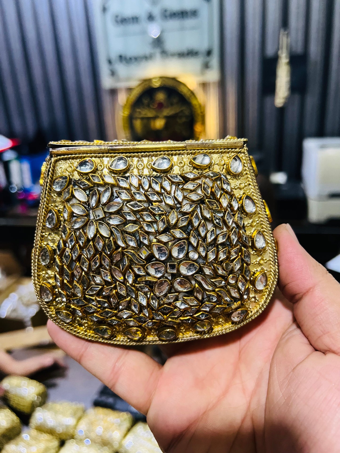 Pure Kundan D Shape Handmade Metal Bag BB-D127