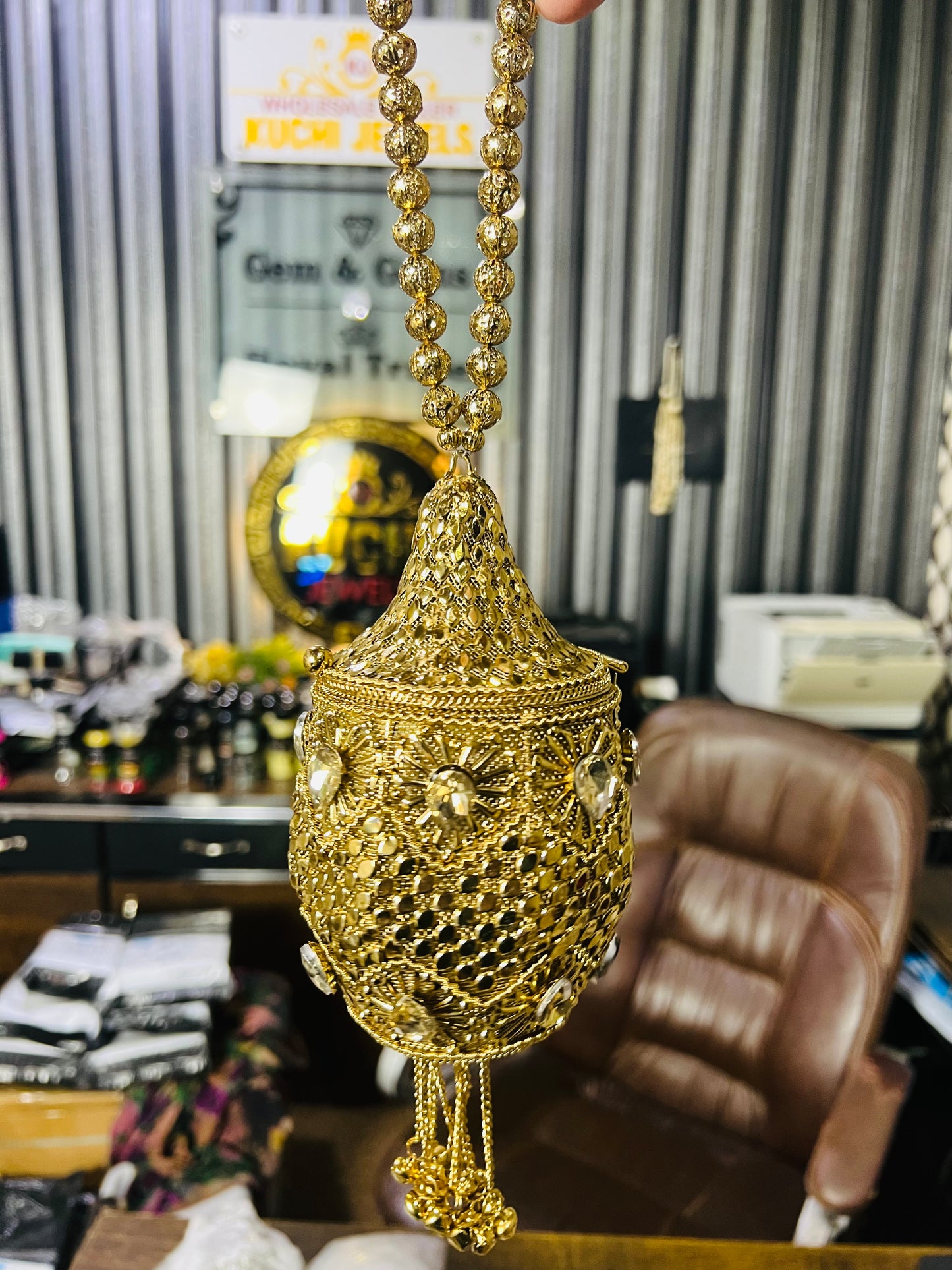 Heer Collection Beautiful Potli Golden Bag-7