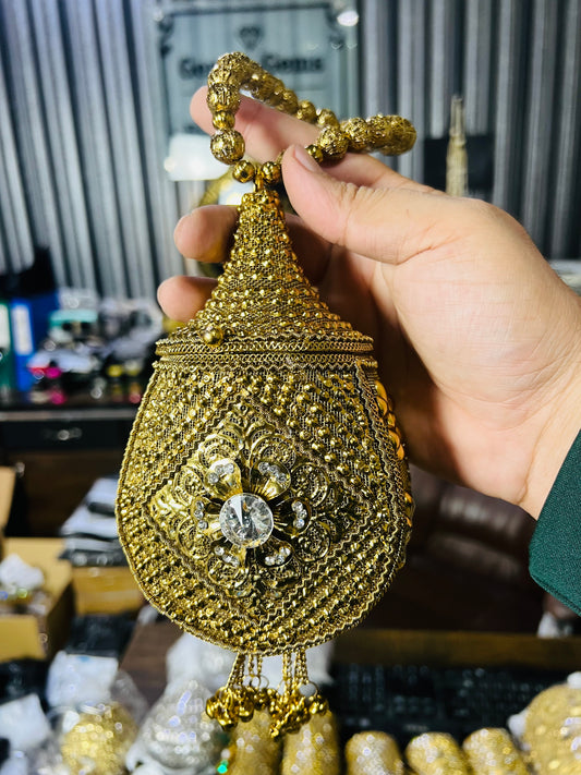 Heer Collection Beautiful Potli Golden Bag-1