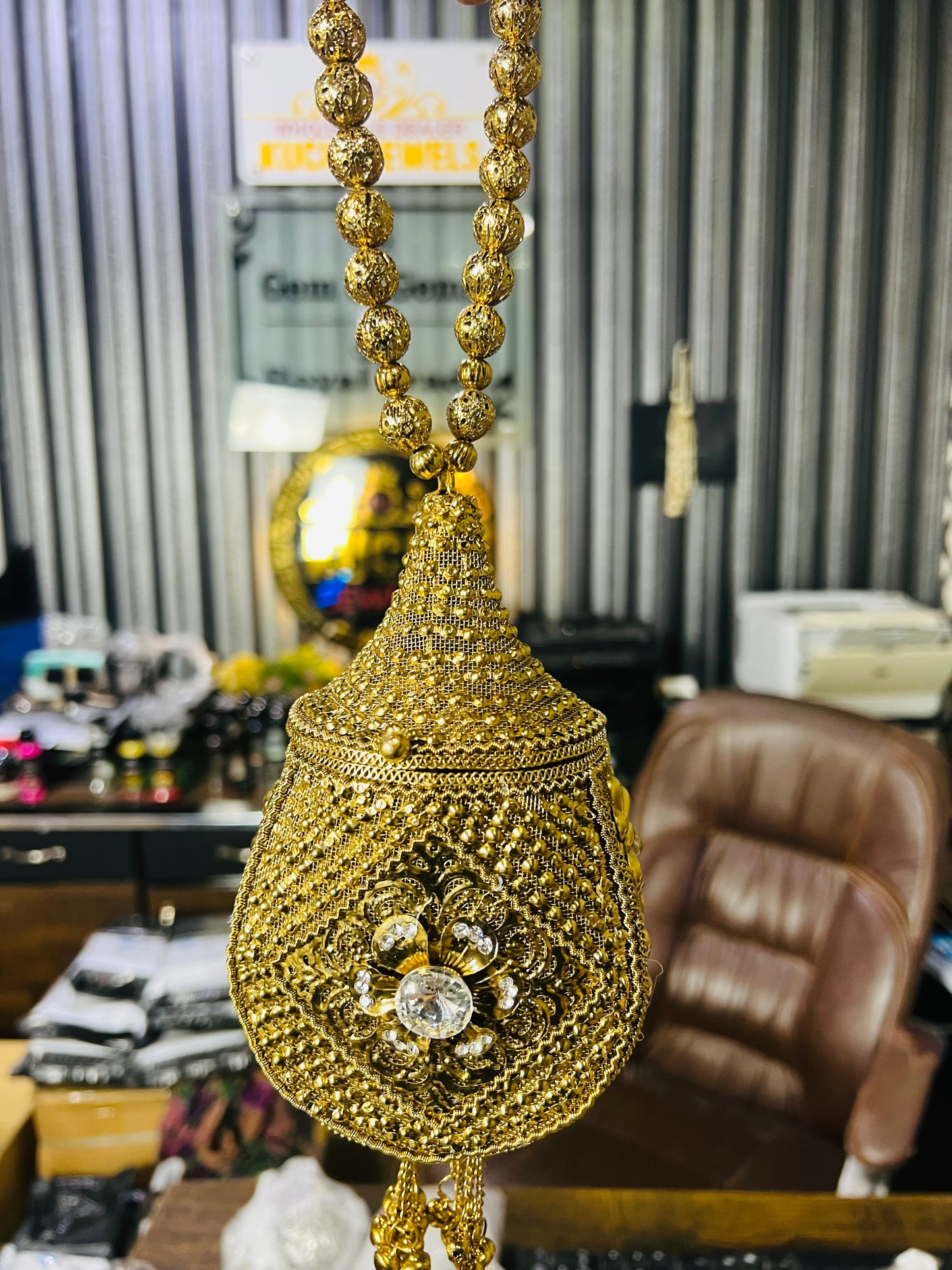 Heer Collection Beautiful Potli Golden Bag-1