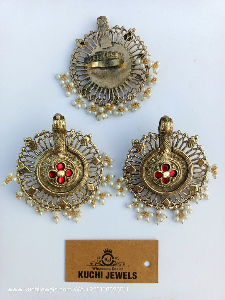 Ethnic Fashion Ring and Ear Rings