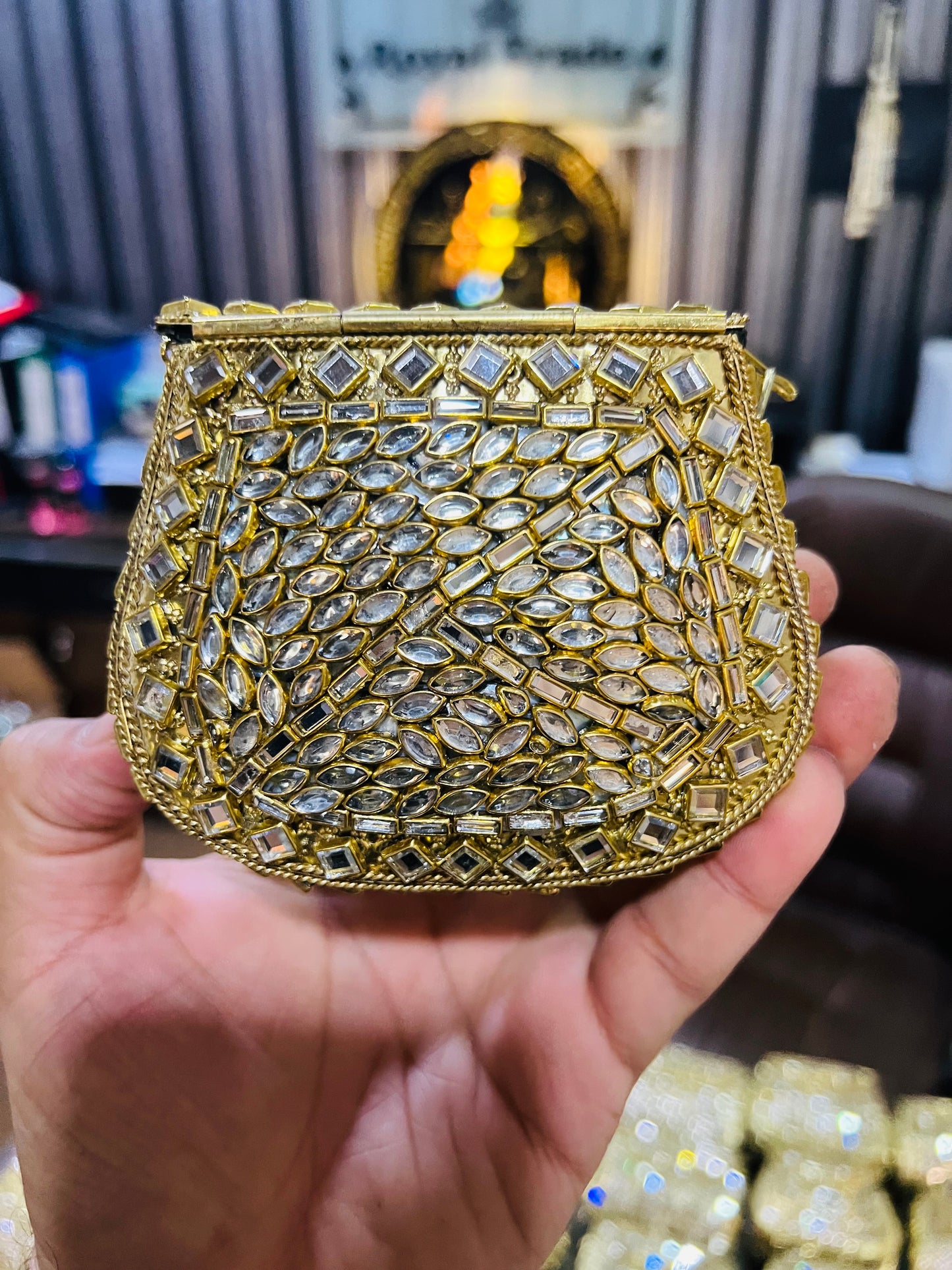 Medium Kundan Gold Bag Round D shape BB-D15