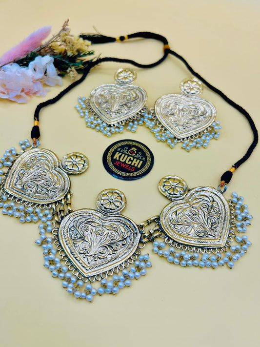 Handcrafted Three Hearts Choker Set - A Symbol of Love