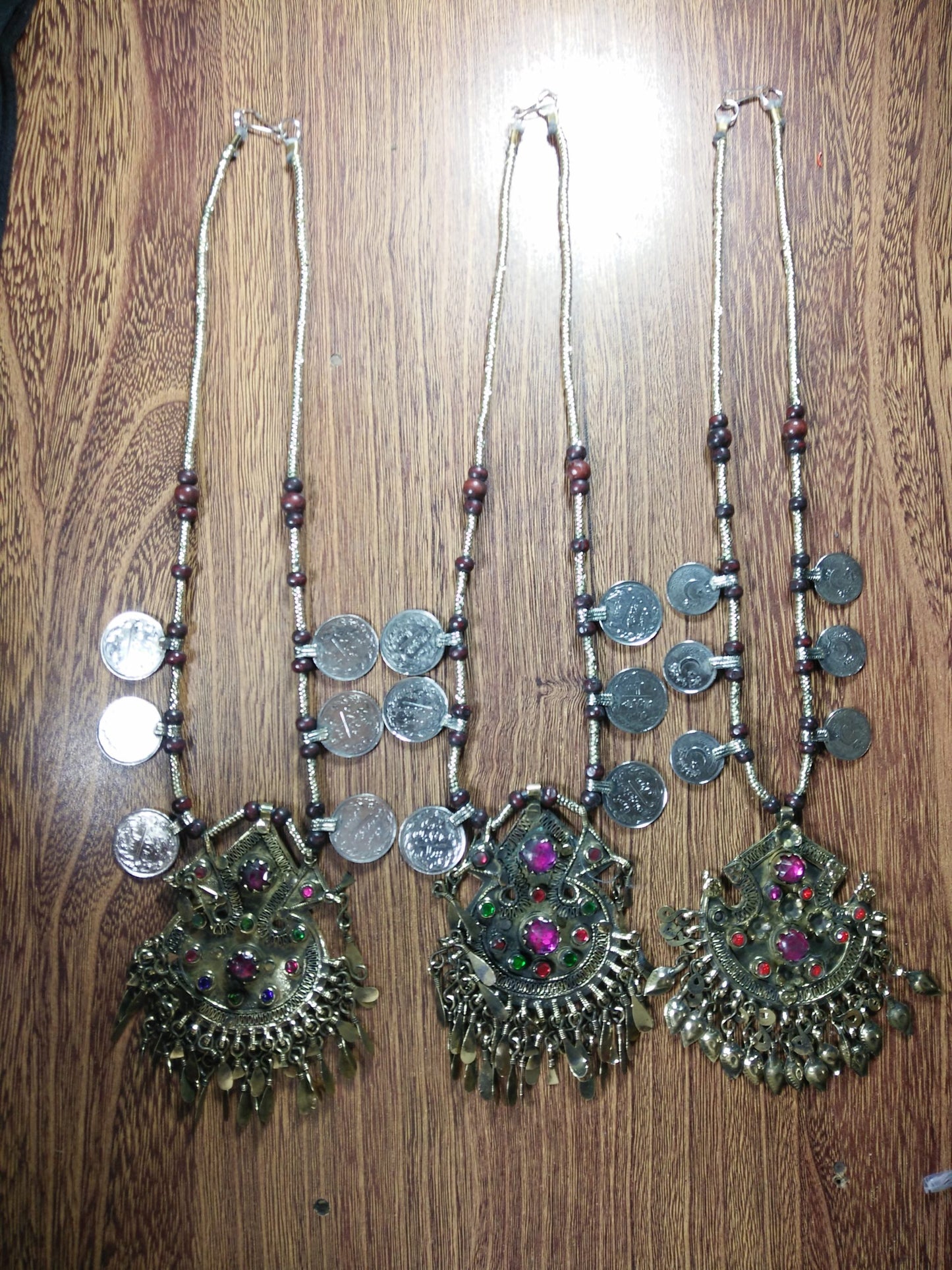 Pendant and Coins Chokar