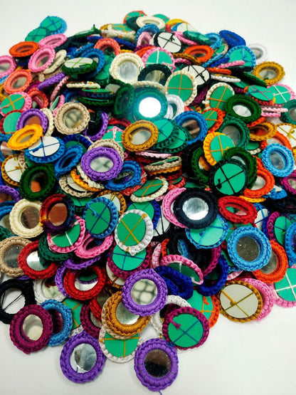 Multicolour Handmade Thread Mirror (25 Pcs)