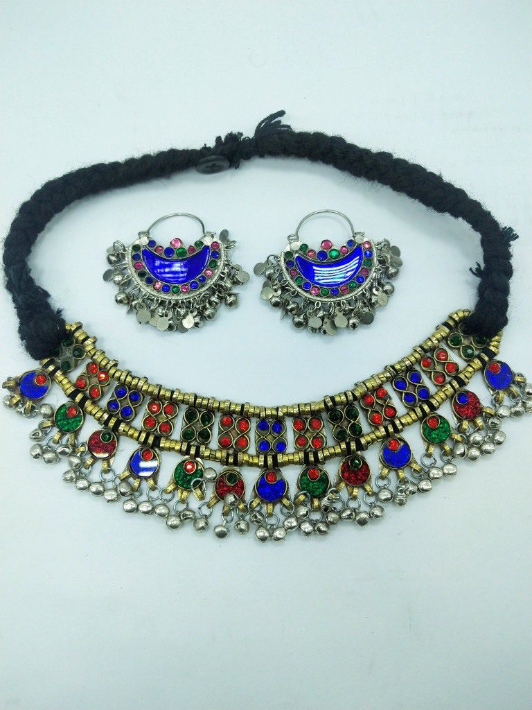 Bridal Choker With Ear Rings